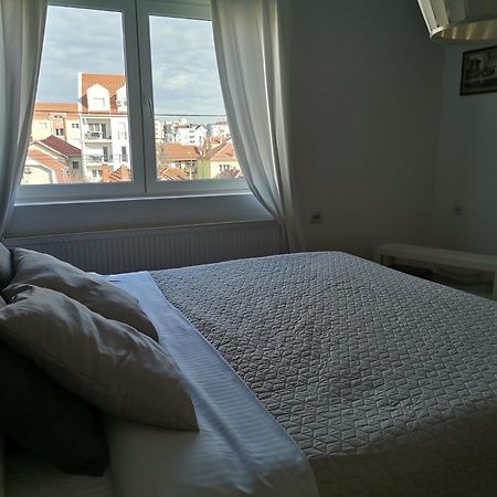Ferienwohnung Crystal Kragujevac Exterior foto